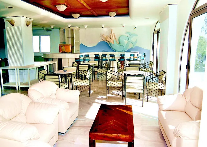 Bay 2* העיירה קוס