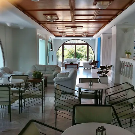 Hotel Bay 2*